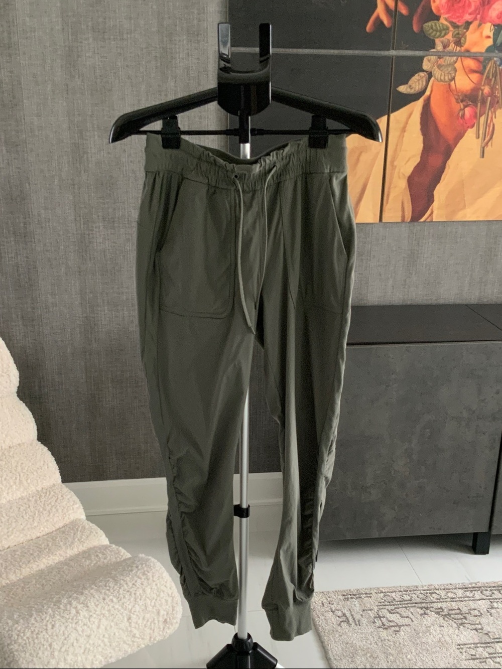lululemon Olive Green Women's Studio Dance Joggers 6